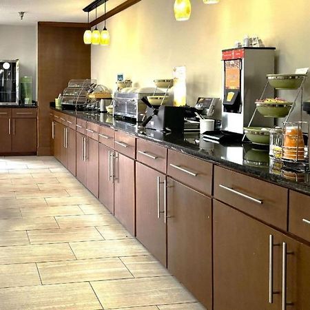 דוסונוויל Quality Inn & Suites מראה חיצוני תמונה