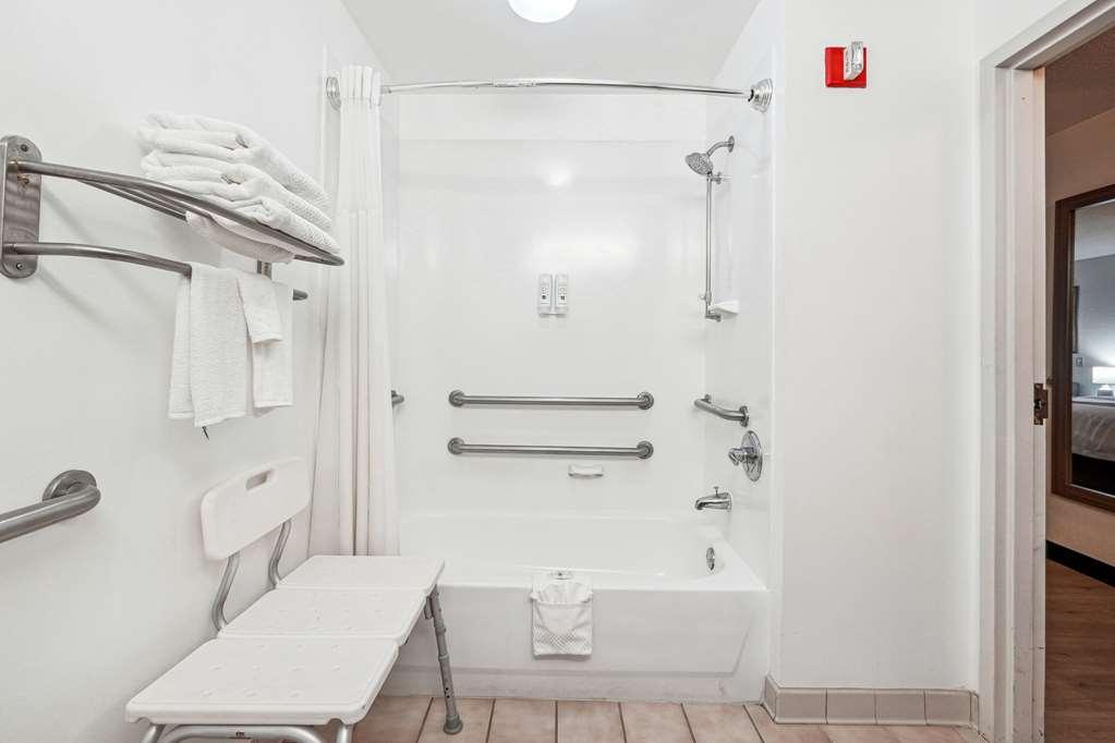 דוסונוויל Quality Inn & Suites חדר תמונה