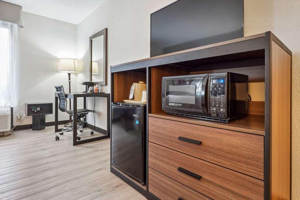 דוסונוויל Quality Inn & Suites חדר תמונה