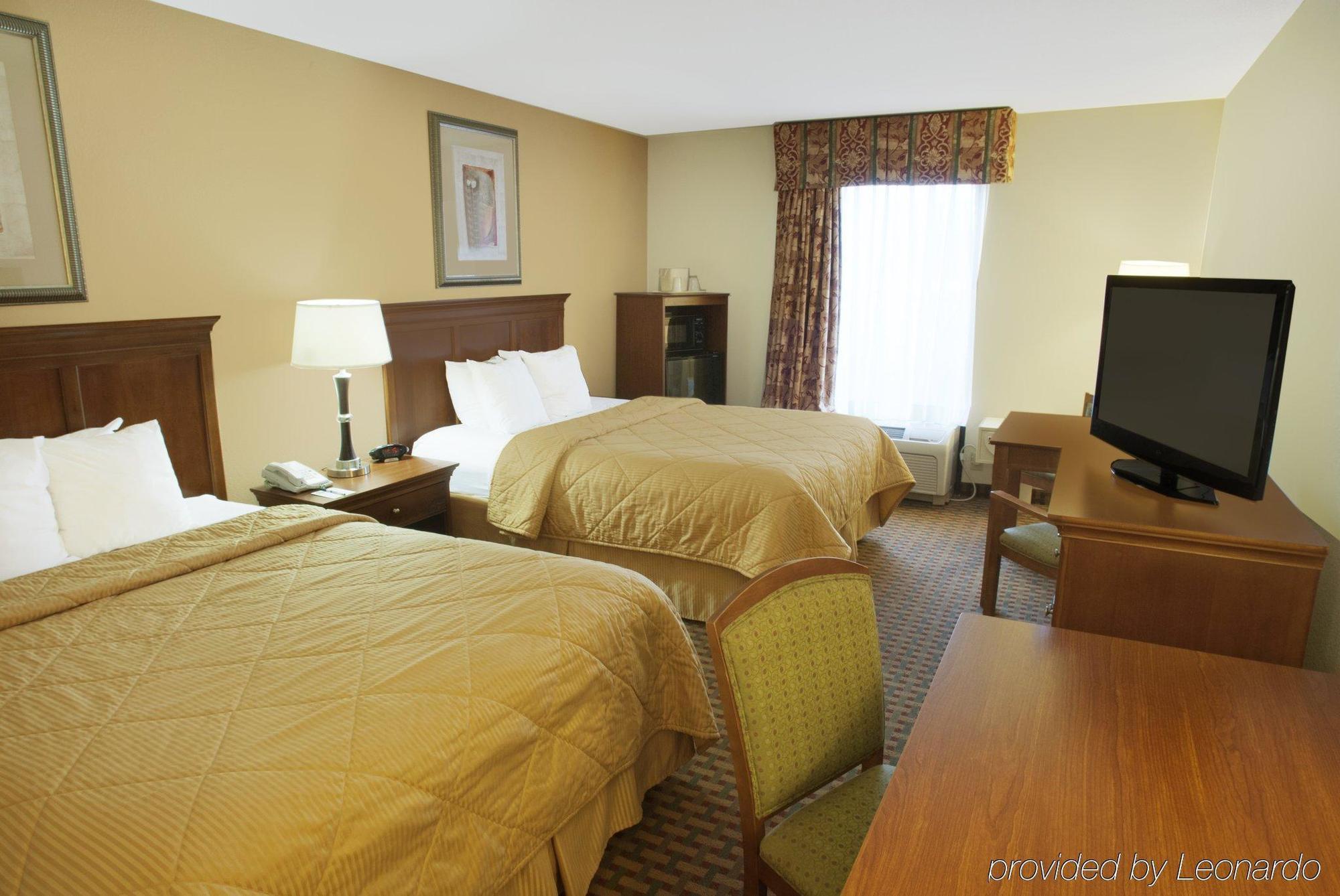 דוסונוויל Quality Inn & Suites חדר תמונה