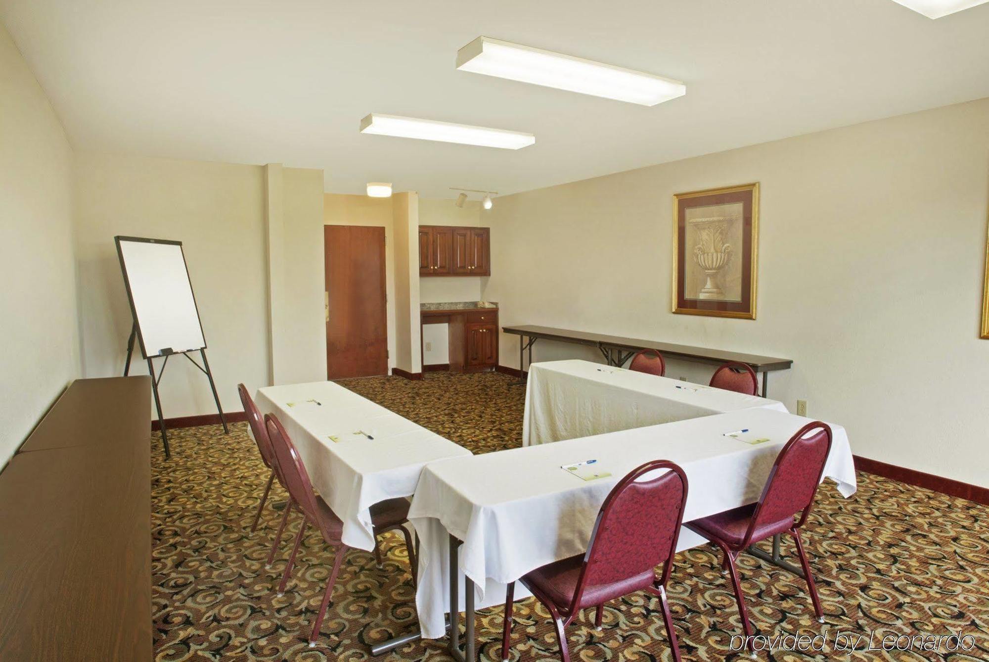 דוסונוויל Quality Inn & Suites מראה חיצוני תמונה